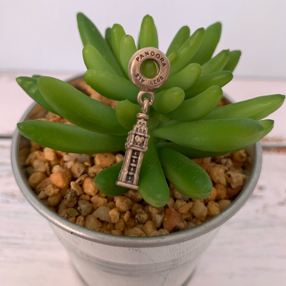 Pandora charm - London. Authentic.